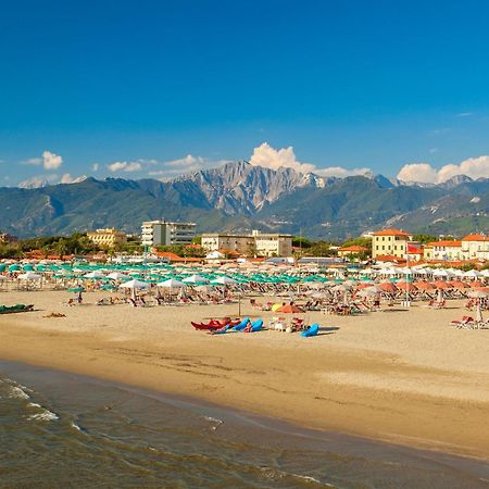 Il Gladiolo - Focette 100Mt From Sea - Happy Rentals Marina di Pietrasanta Exterior foto